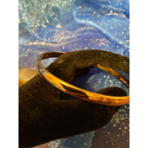 EUC Kate Spade Heart of Gold Bangle size 8 - Picture 2 of 8